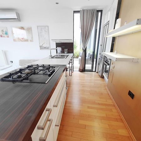 Bella Vista Lux Apartment With Private Terace Koper Exteriér fotografie