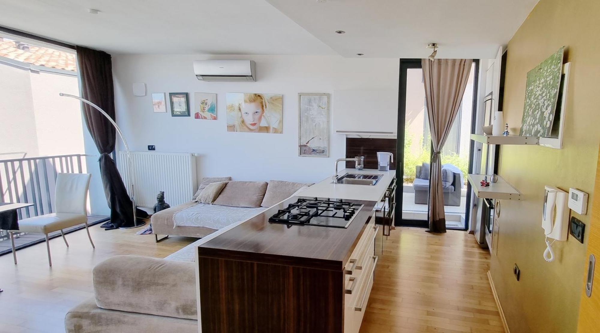 Bella Vista Lux Apartment With Private Terace Koper Exteriér fotografie