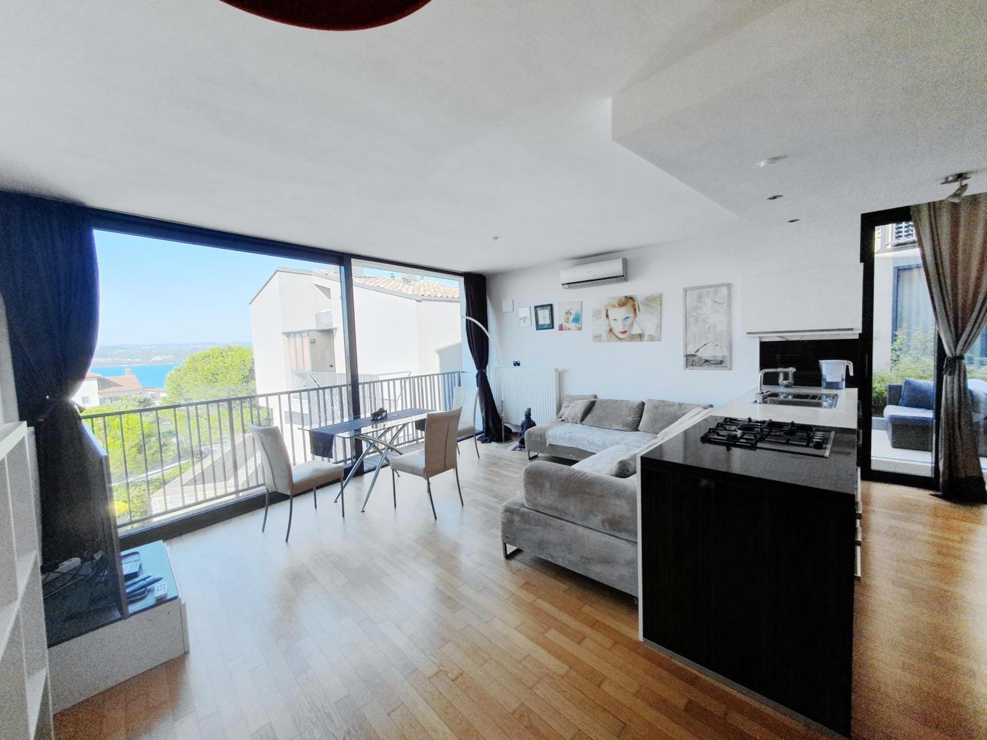 Bella Vista Lux Apartment With Private Terace Koper Exteriér fotografie